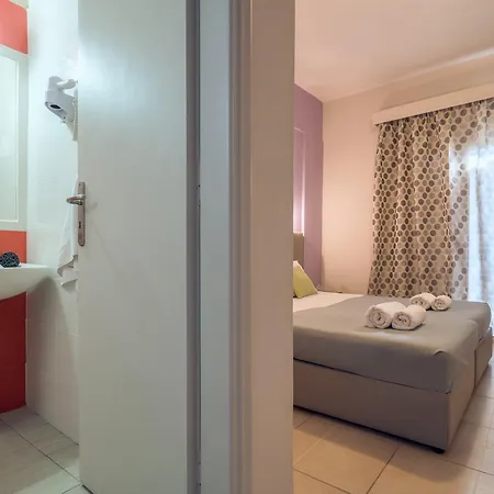 Otel Elena's 2*
