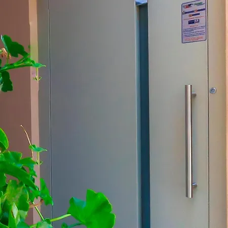 Hotel Elena's